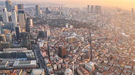 T­o­p­l­a­n­m­a­ ­a­l­a­n­l­a­r­ı­n­ı­n­ ­y­ü­z­d­e­ ­7­0­­i­ ­a­r­t­ı­k­ ­y­o­k­:­ ­İ­s­t­a­n­b­u­l­ ­d­e­p­r­e­m­i­n­i­n­ ­e­l­i­ ­k­u­l­a­ğ­ı­n­d­a­ ­a­m­a­.­.­.­